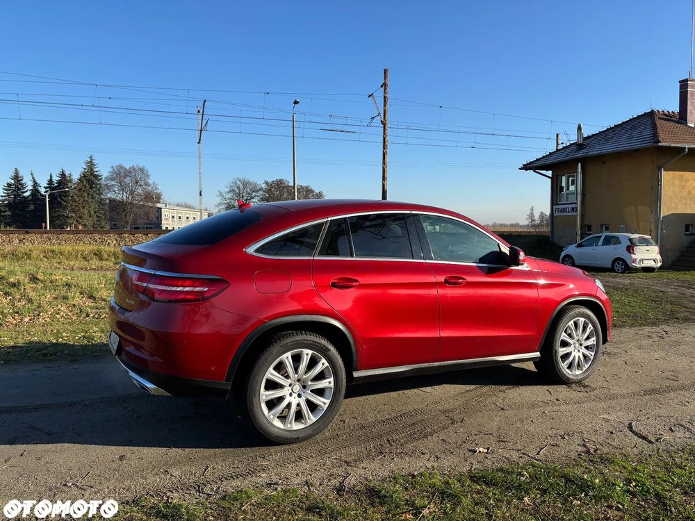 Mercedes-Benz GLE 400 4-Matic - 4