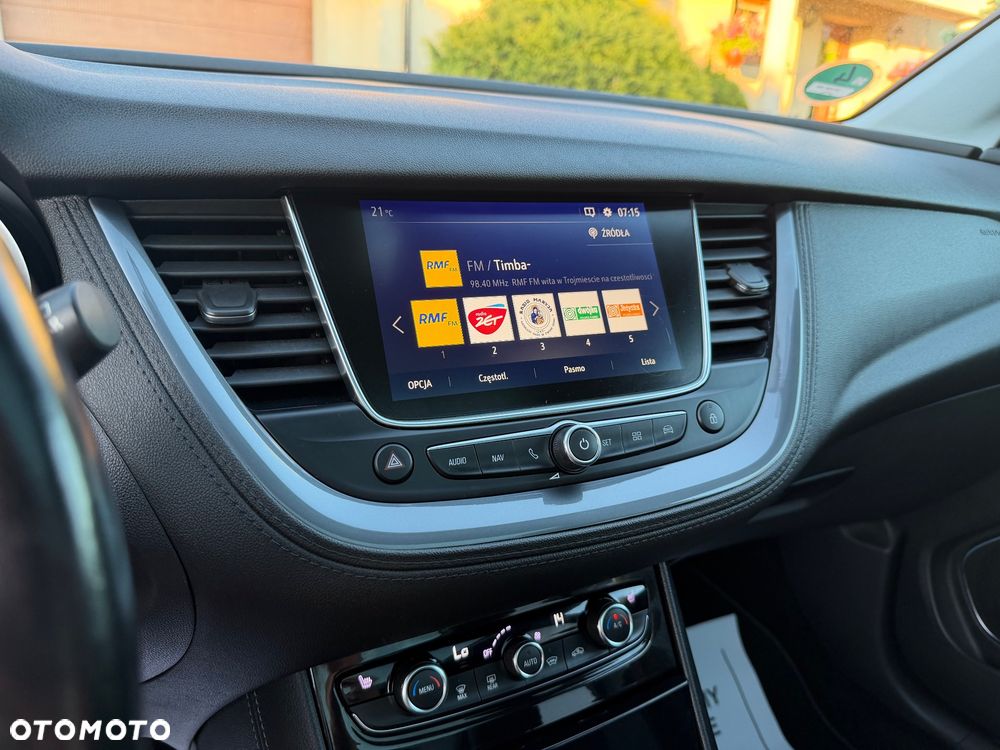 Opel Grandland X 1.6 D Start/Stop INNOVATION - 38