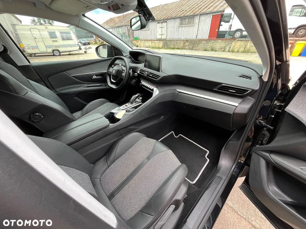 Peugeot 3008 BlueHDi 130 Stop & Start EAT8 Allure - 12