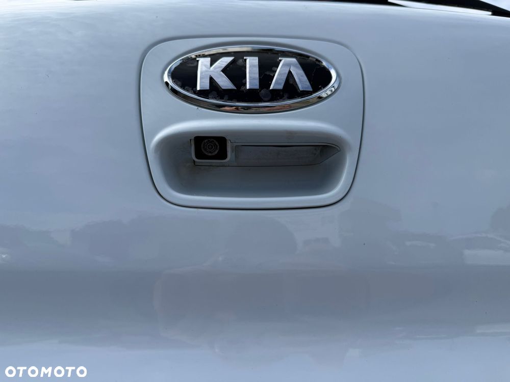 Kia ProCeed - 18