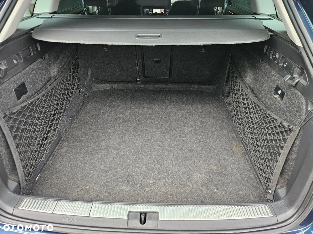 Skoda Superb 2.0 TDI SCR 4x4 Scout DSG - 15