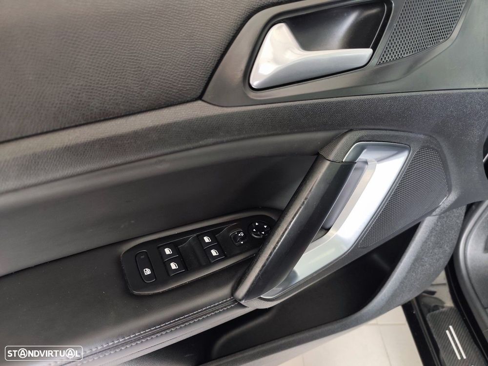 Peugeot 308 SW 1.6 BlueHDi GT Line - 18