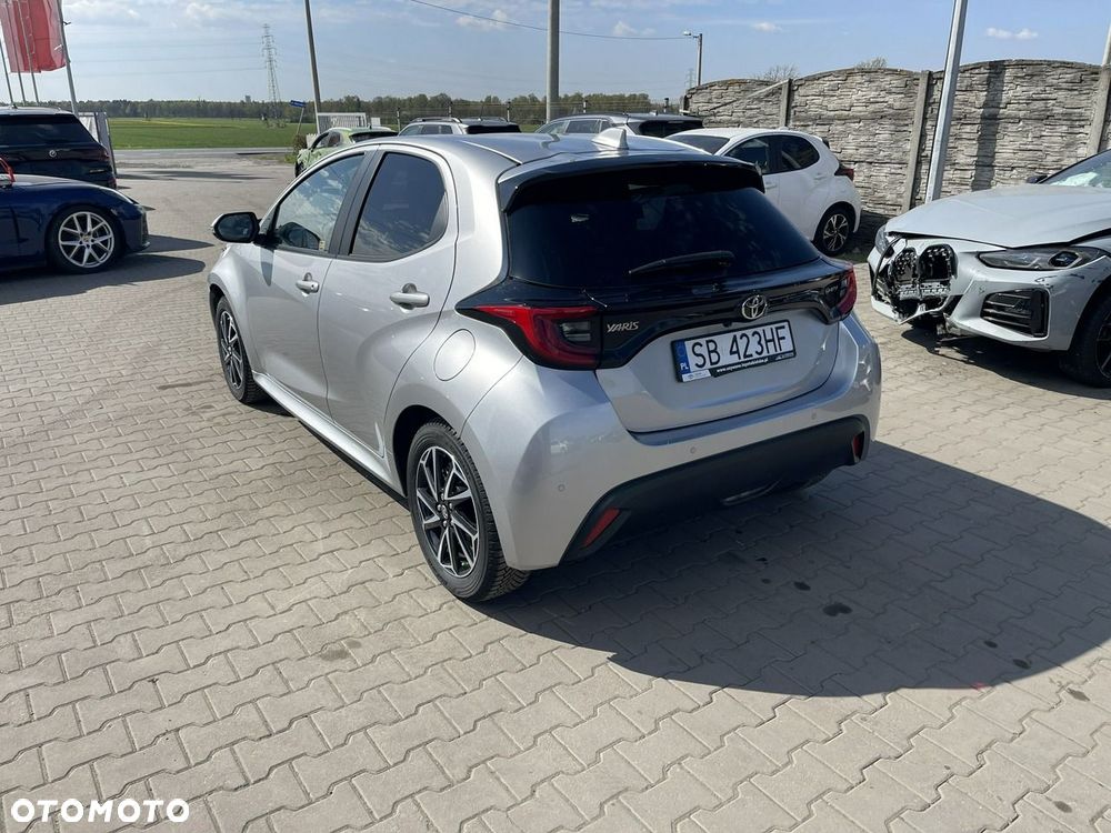 Toyota Yaris - 6