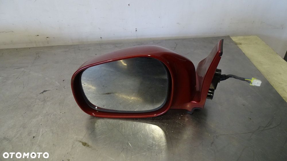 LUSTERKO LEWE ELEKTRYCZNE SUZUKI GRAND VITARA 2.0 - 1