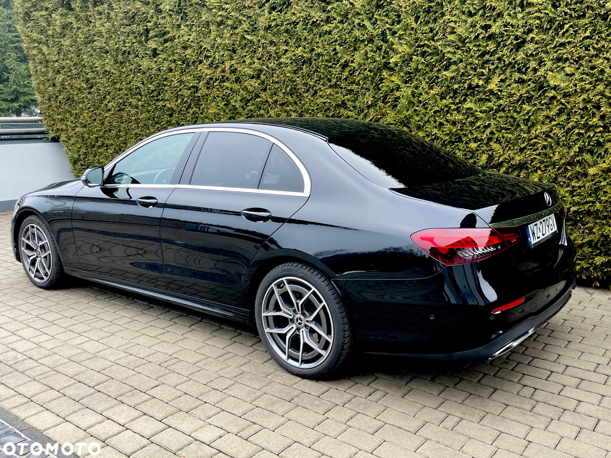 Mercedes-Benz Klasa E 220 d 4-Matic AMG - 6