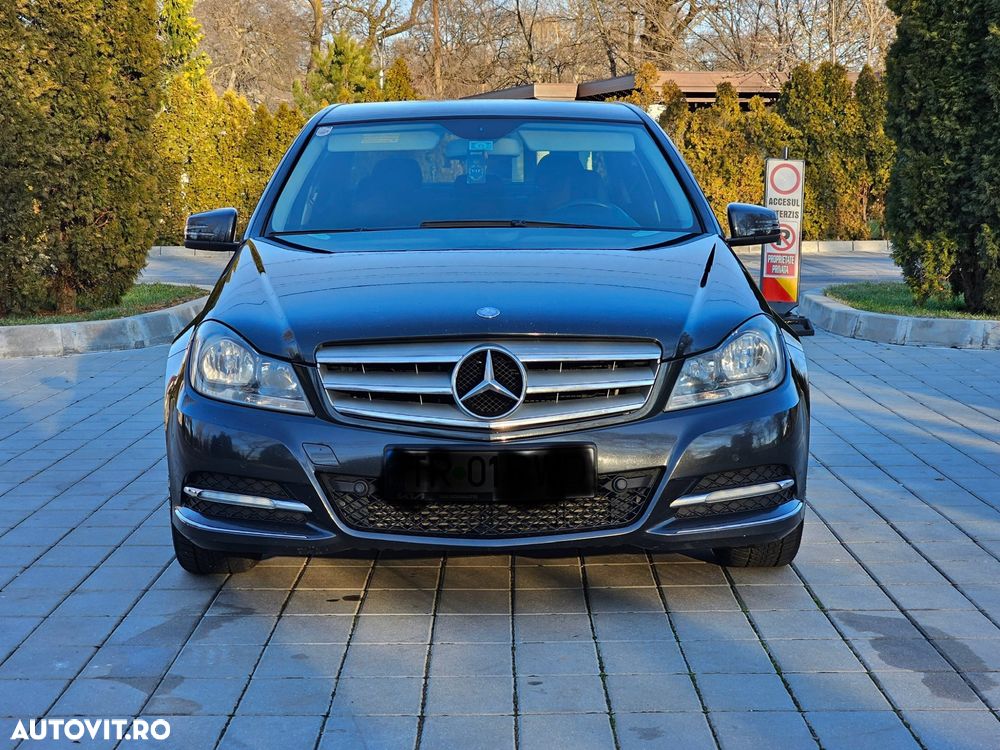 Mercedes-Benz C - 1