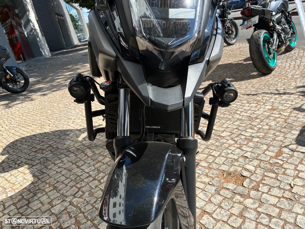 Honda NC750X - 5