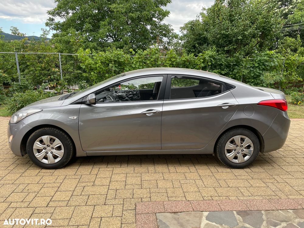 Hyundai Elantra 1.6 MPi - 1