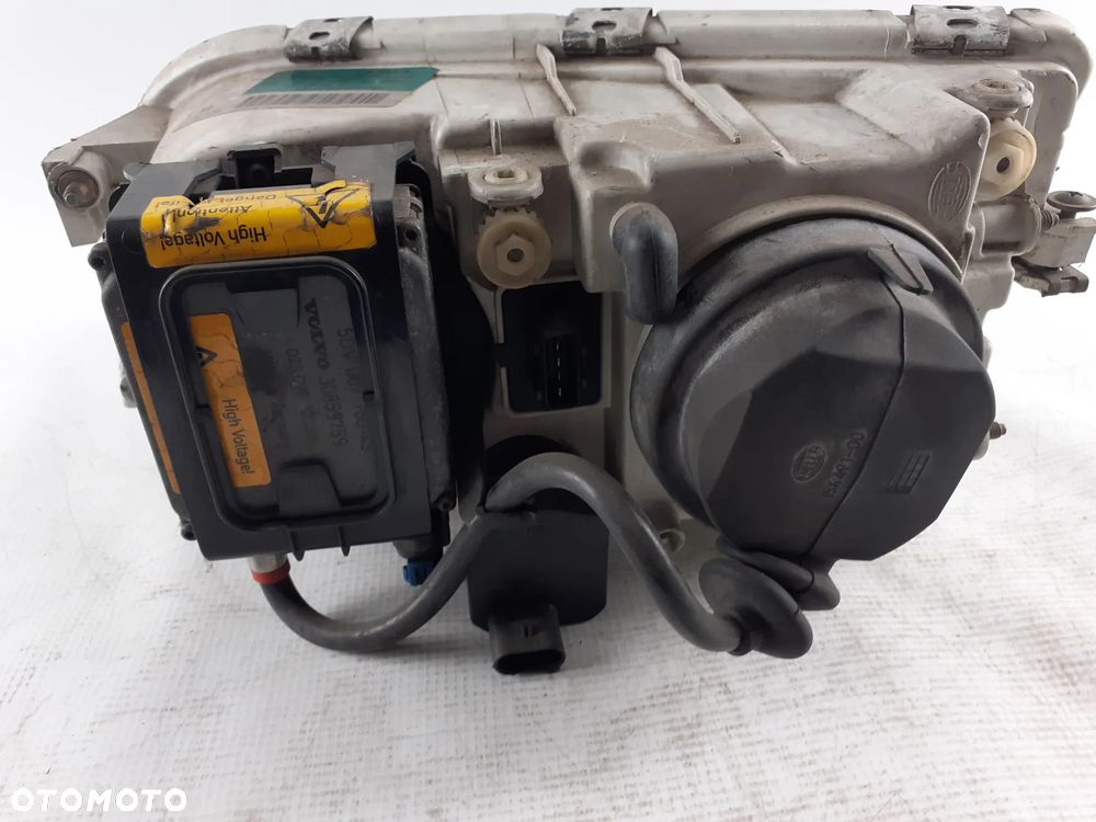 Lampy Prawa Lewa Volvo V40 S40 - 9