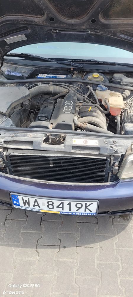 Audi A4 Limousine 1.6 - 8