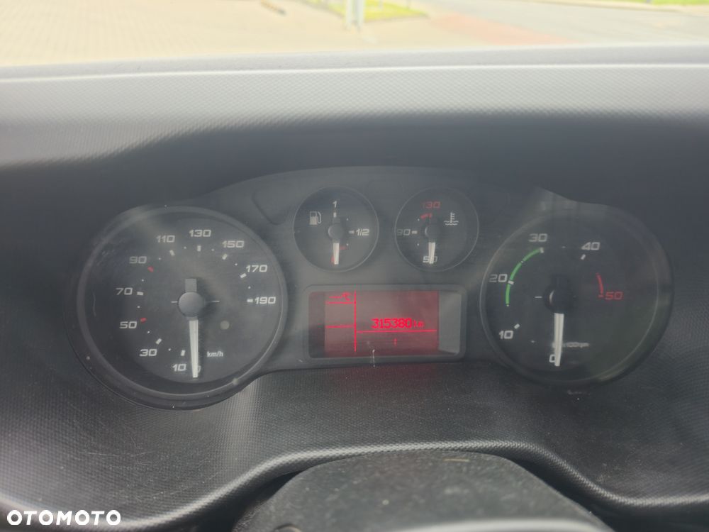 Iveco 50C15 - 13