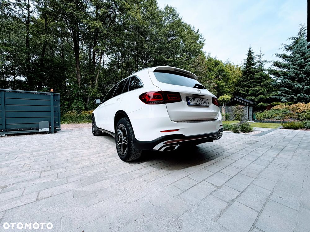 Mercedes-Benz GLC 220 d 4-Matic - 3