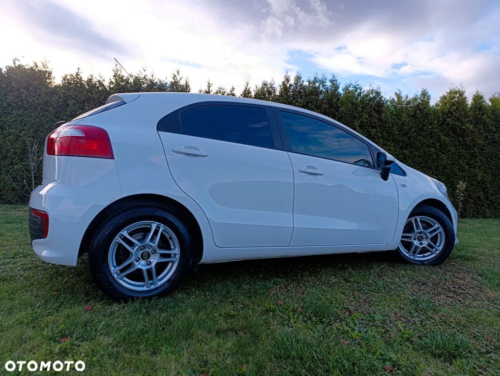 Kia Rio 1.2 XL - 6