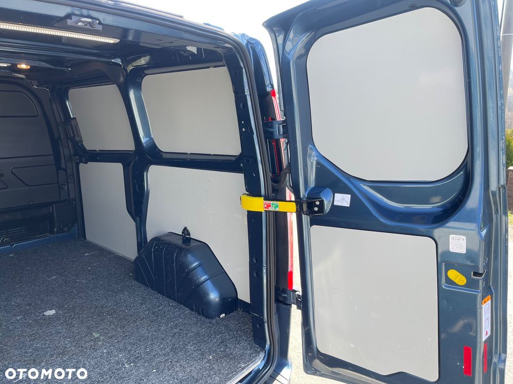 Ford Transit Custom - 21