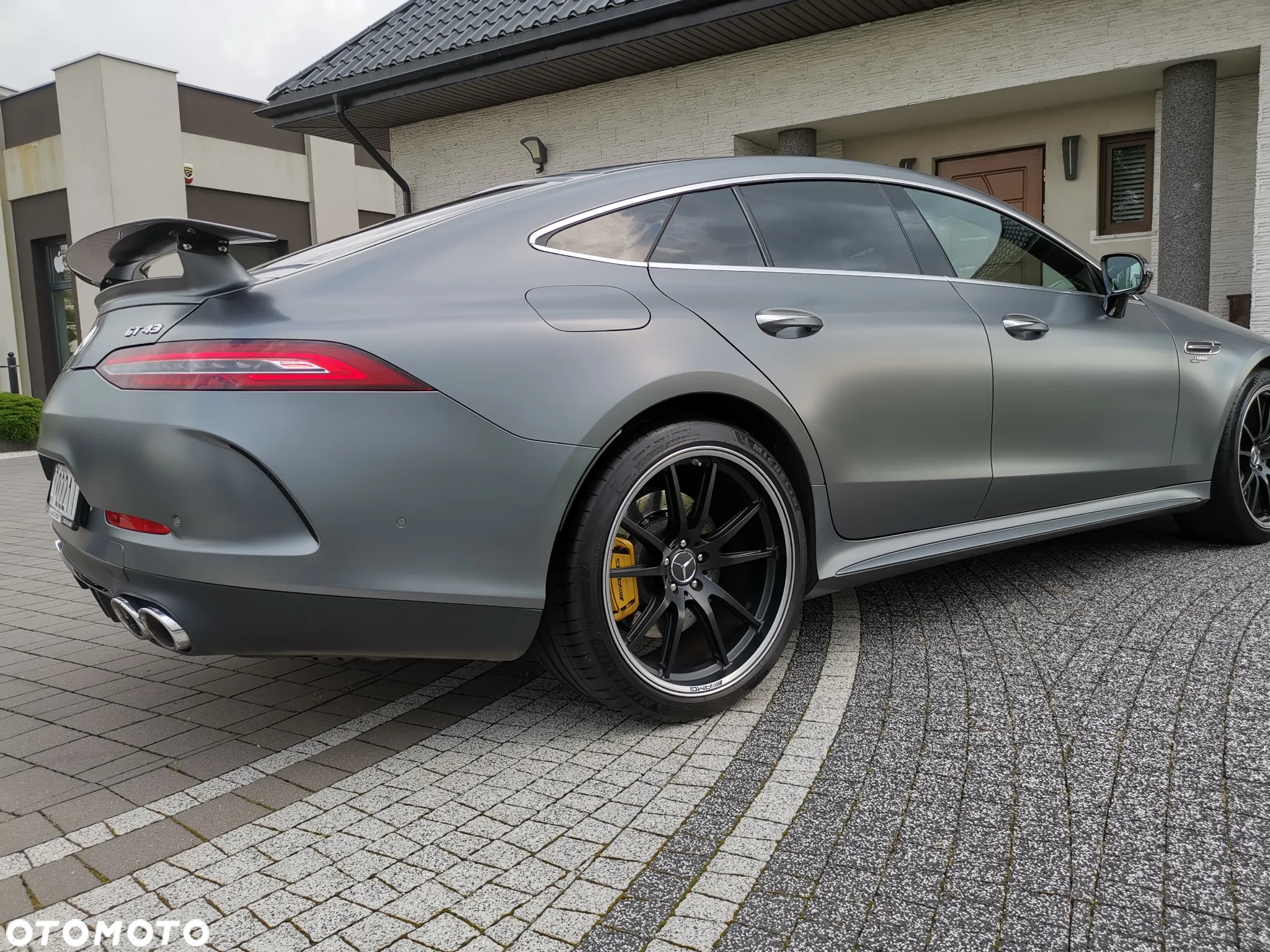 Mercedes-Benz AMG GT 43 4-Matic+ - 18