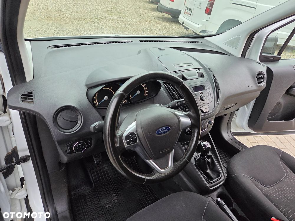 Ford Transit Courier Trend - 13
