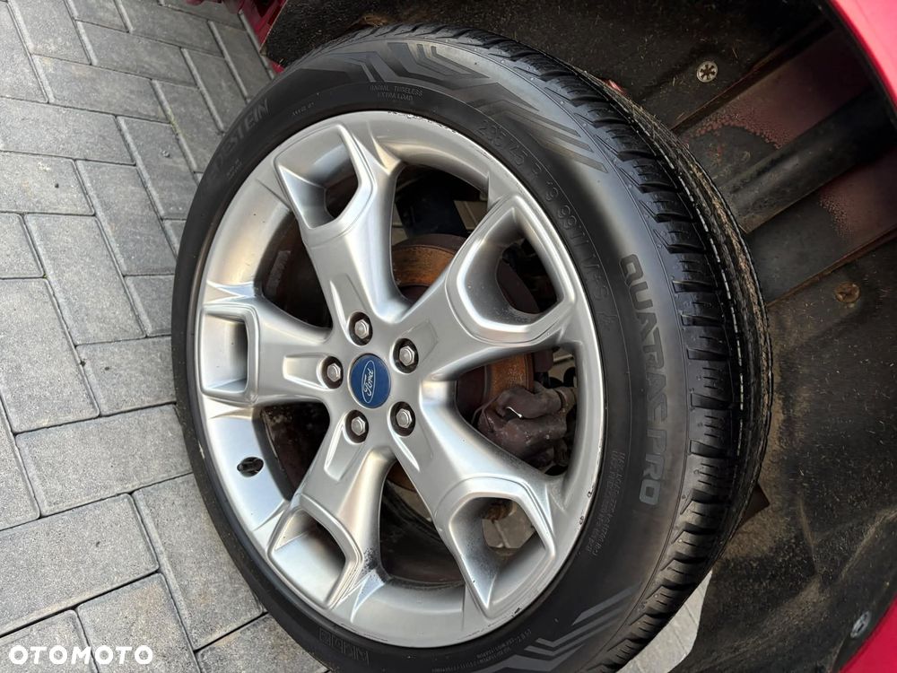 Ford Kuga 2.0 TDCi 4x4 ST-Line - 32