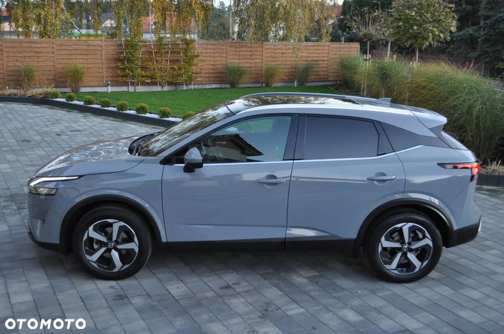 Nissan Qashqai 1.3 DIG-T N-CONNECTA - 23