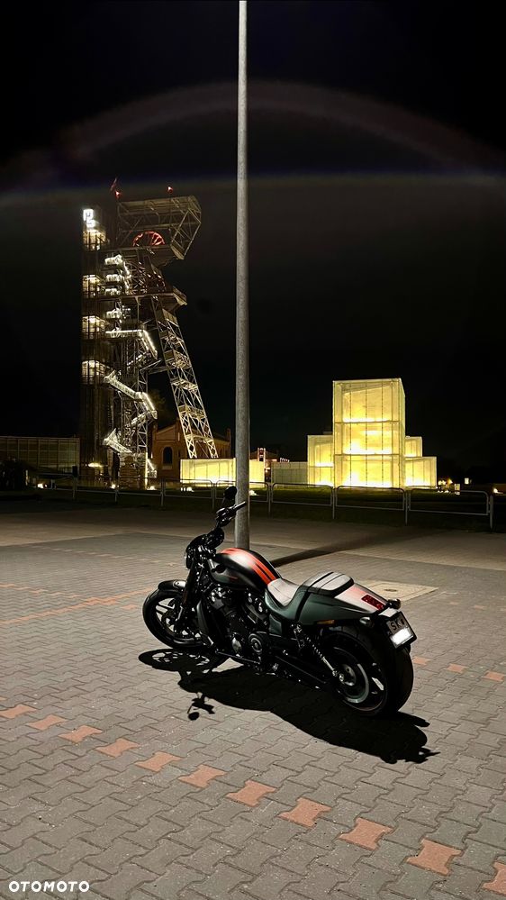 Harley-Davidson V-Rod Night Rod - 6