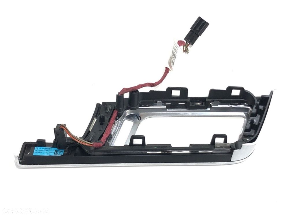 LISTWY DEKOR  MERCEDES-BENZ KLASA E (W212) 2009 - 2016 E 300 Hybrid / BlueTEC Hybrid (212.098) 150 - 9