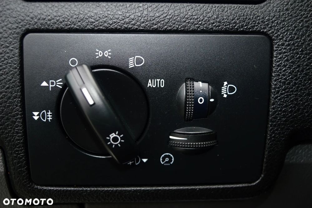 Ford Kuga 2.0 TDCi Titanium S - 25