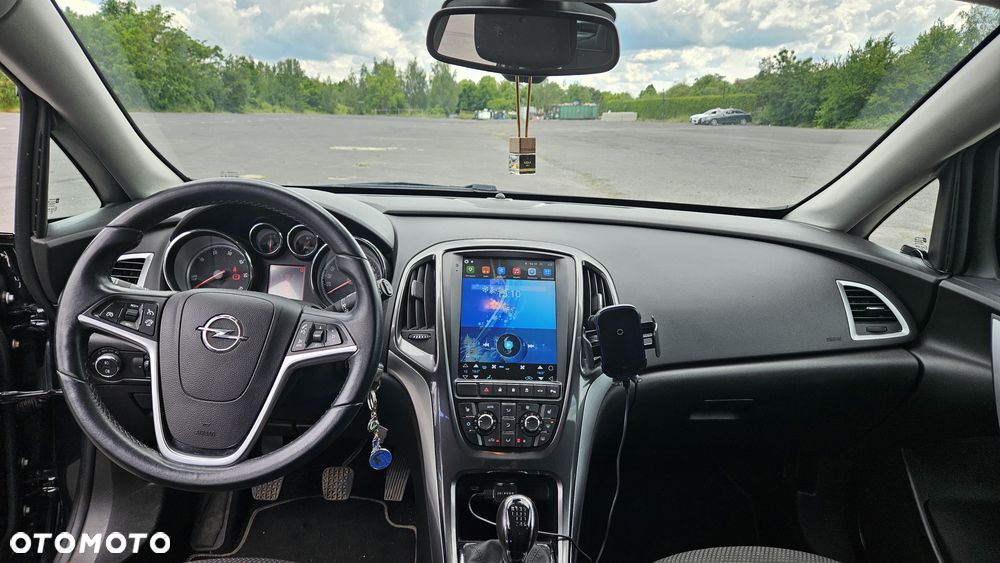 Opel Astra - 2