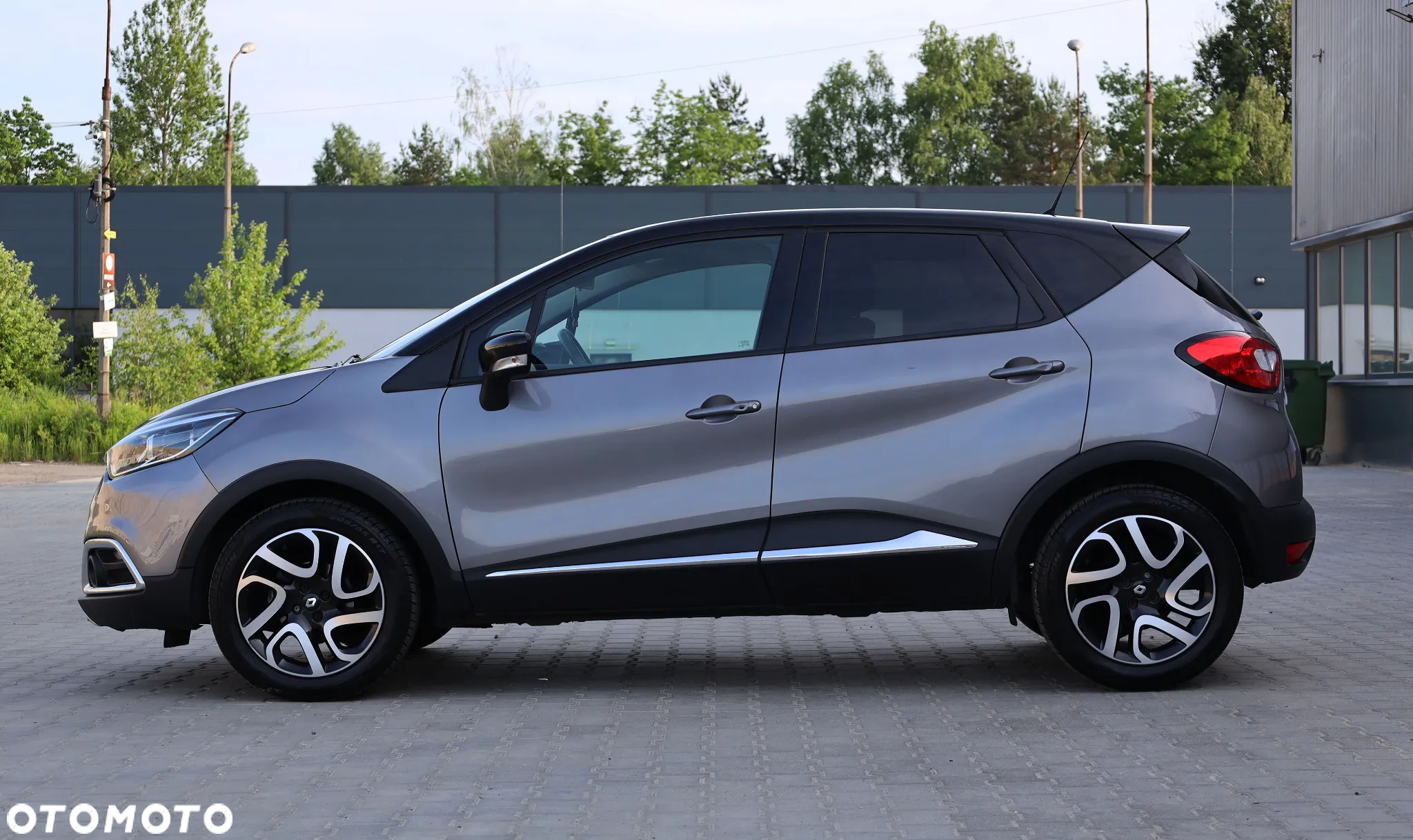 Renault Captur (ENERGY) TCe 90 LIMITED - 32