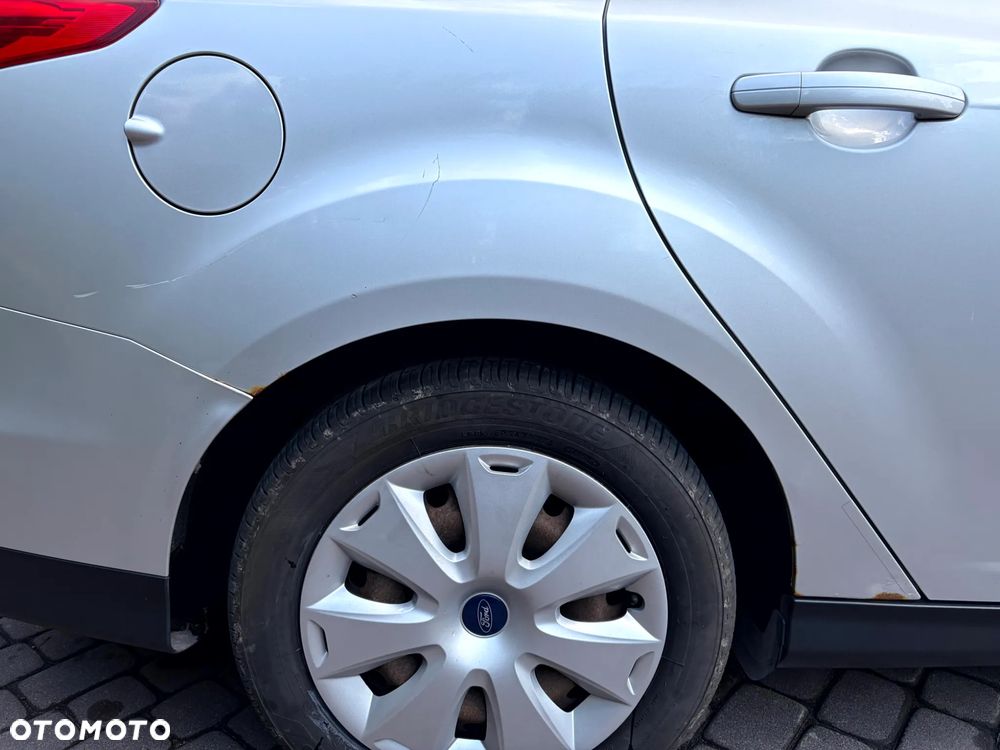 Ford Focus 1.6 TDCi Ambiente - 14