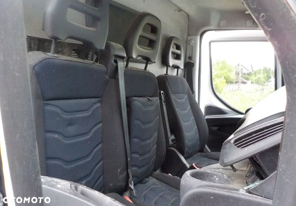 Iveco 35s16 - 19