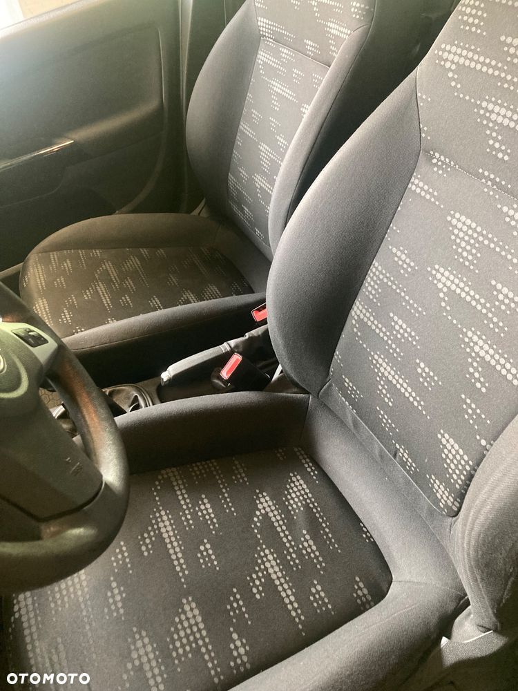Opel Corsa - 10
