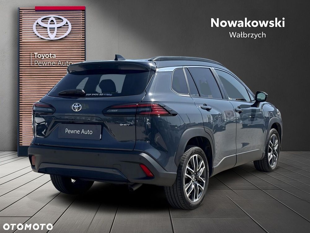 Toyota Corolla Cross - 5