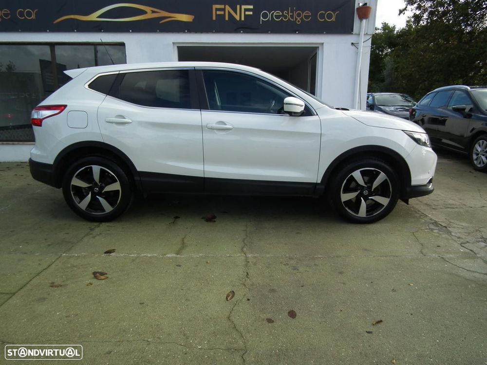 Nissan Qashqai 1.6 dCi N-Connecta 18 Xtronic - 4