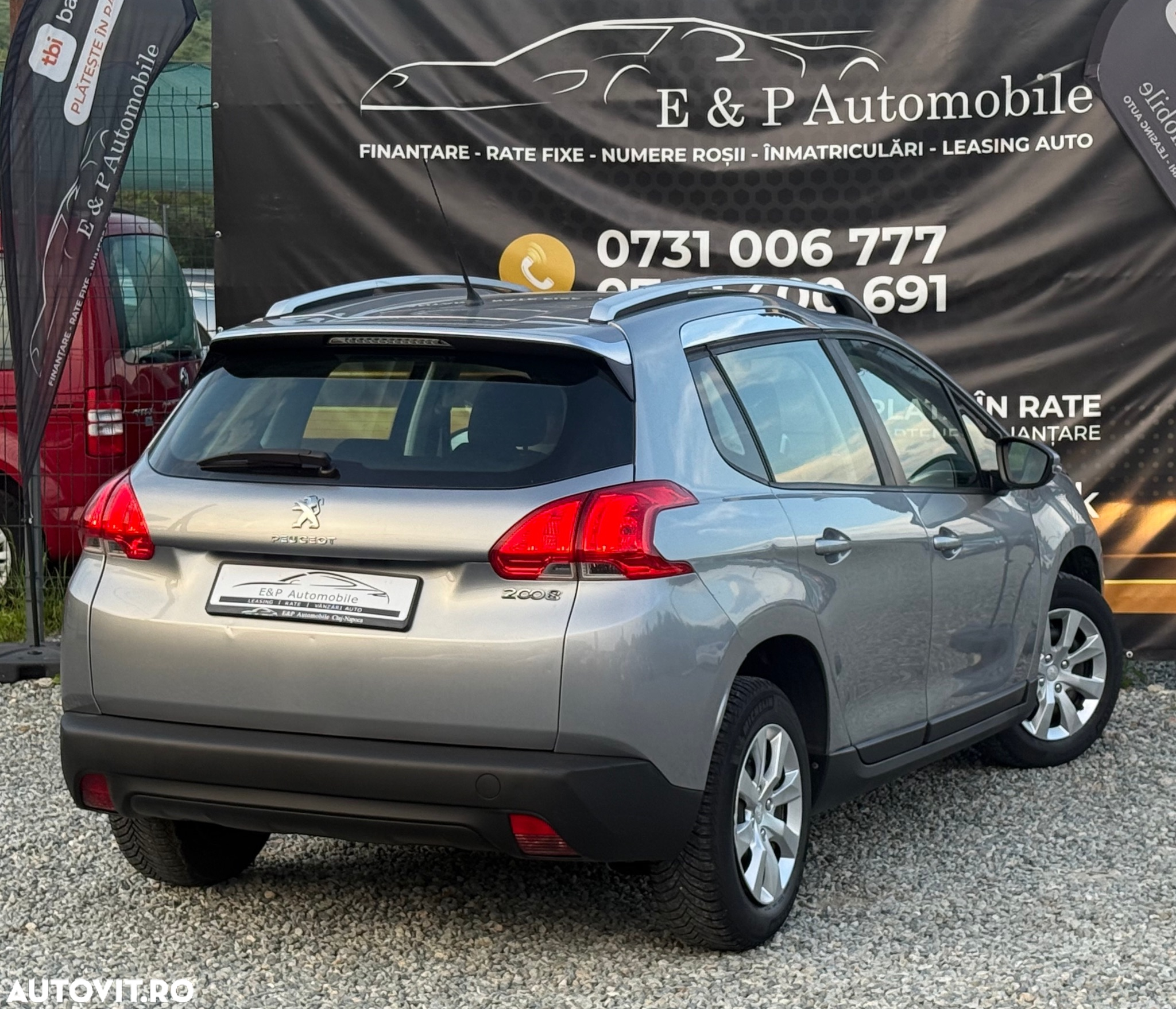 Peugeot 2008 1.2 L PureTech STT Active - 10