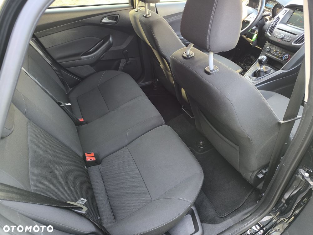 Ford Focus - 14