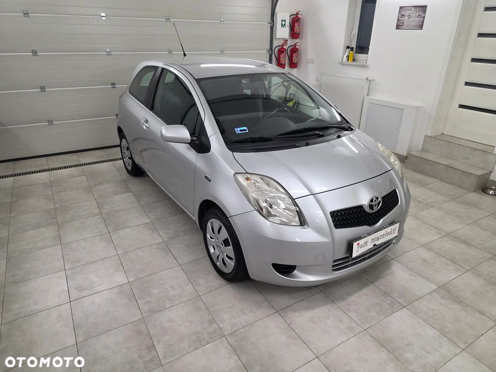 Toyota Yaris - 34