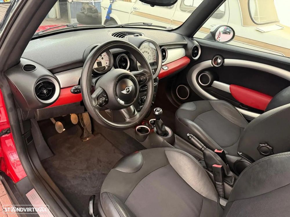 MINI 3 Portas Cooper D - 11