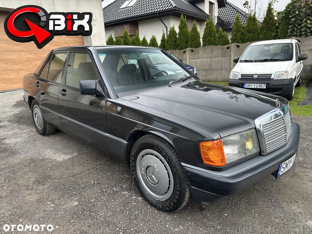 Mercedes-Benz W201 (190) - 11