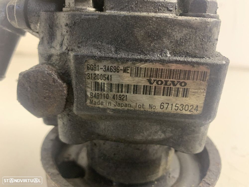 Bomba direcção assistida VOLVO V70 III (135) D5 31200541 6G91-3A696-ME MOTOR D52... - 3