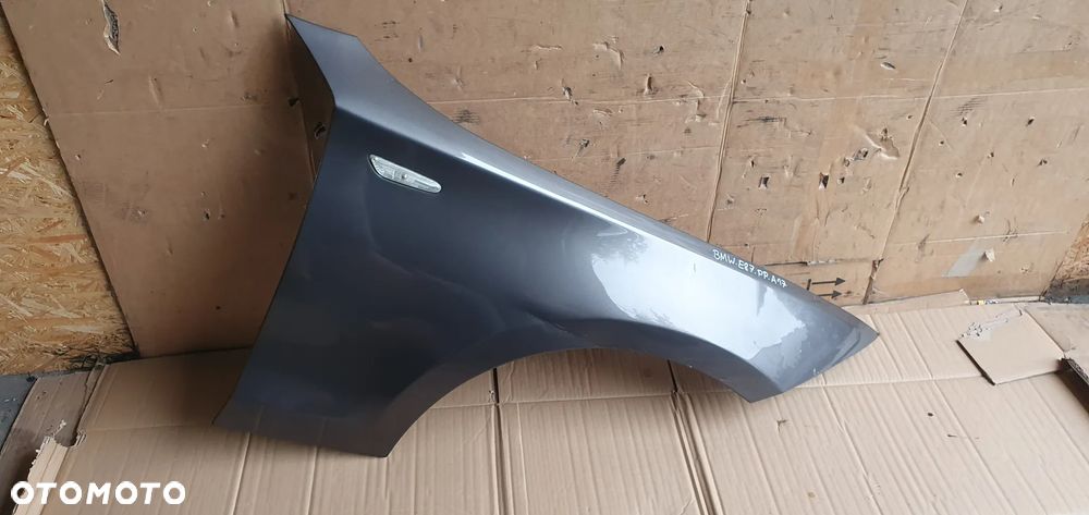 Błotnik prawy przód przedni BMW I E81 E87 Lift A17 - 1
