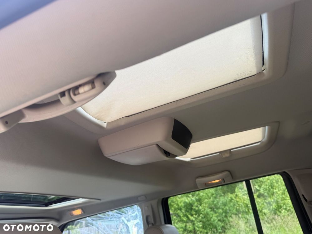 Jeep Commander 5.7 V8 HEMI Automatik Limited - 23