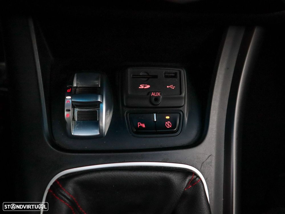 Alfa Romeo Giulietta 1.6 JTDm Exclusive - 31