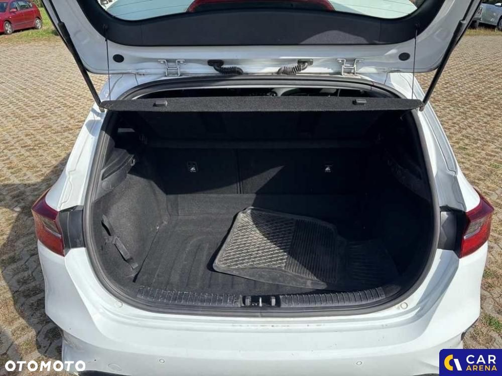 Kia Ceed - 19