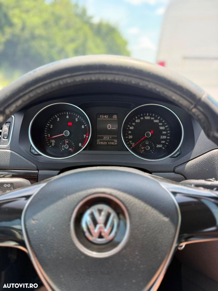 Volkswagen Jetta 1.2 TSI Comfortline - 9
