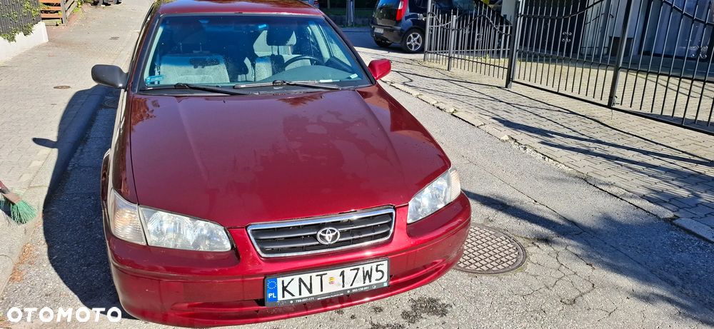Toyota Camry - 8
