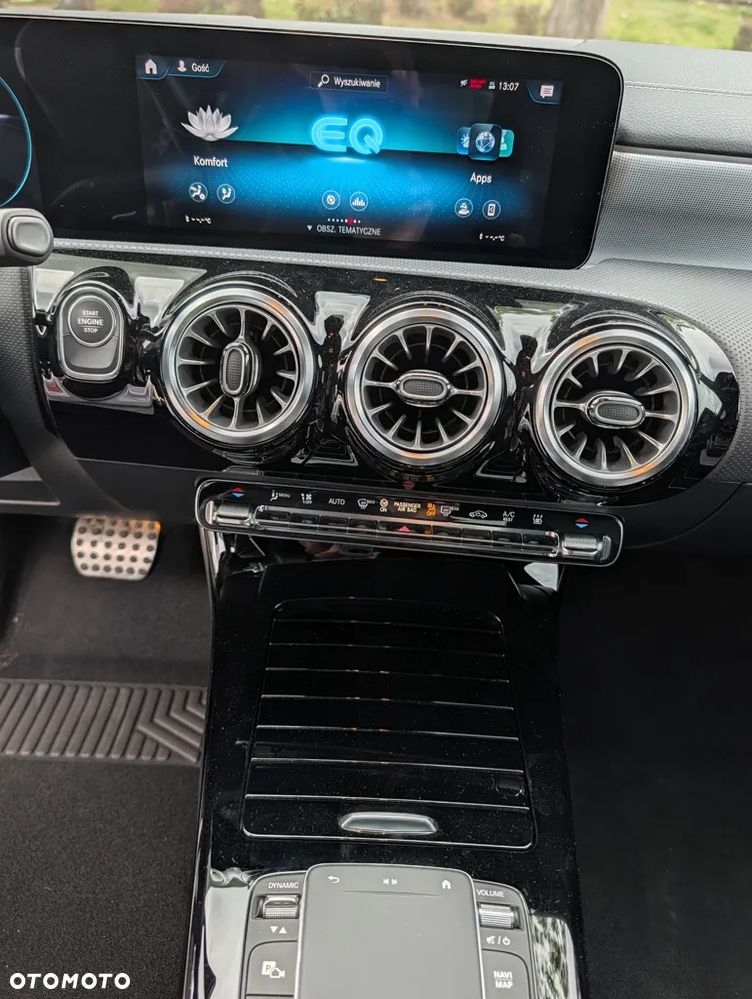 Mercedes-Benz CLA 200 7G-DCT Entry - 15