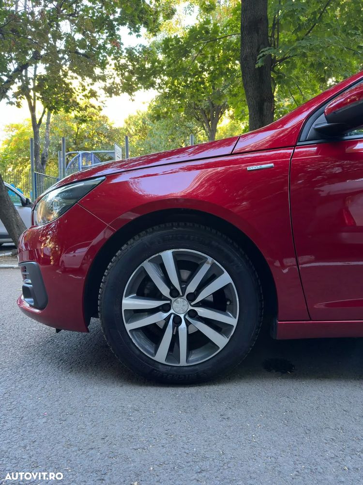 Peugeot 308 PureTech 110 Stop & Start Style - 24