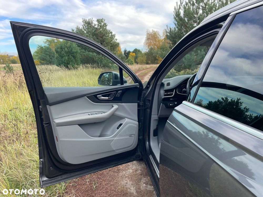 Audi Q7 3.0 TFSI Quattro Tiptr - 16