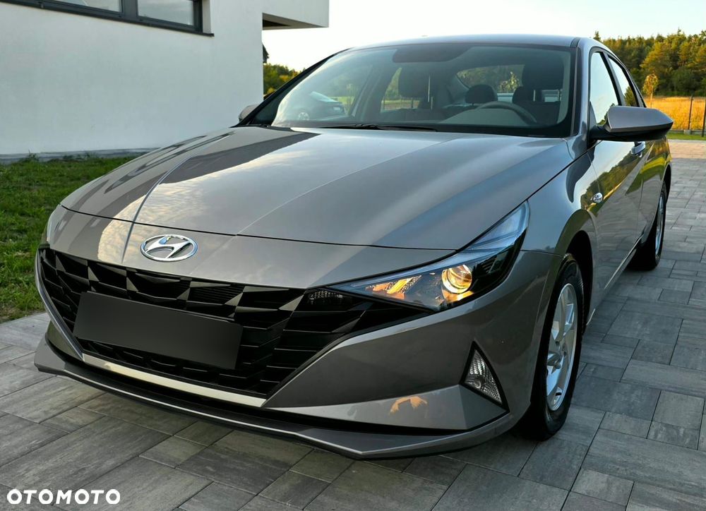 Hyundai Elantra 1.6 Smart - 31