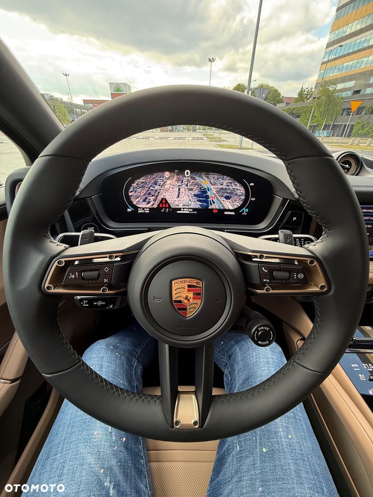 Porsche Cayenne Standard - 13