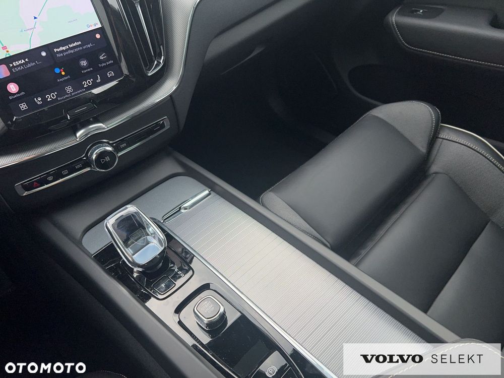 Volvo XC 60 B5 B AWD Ultra Black Edition - 15